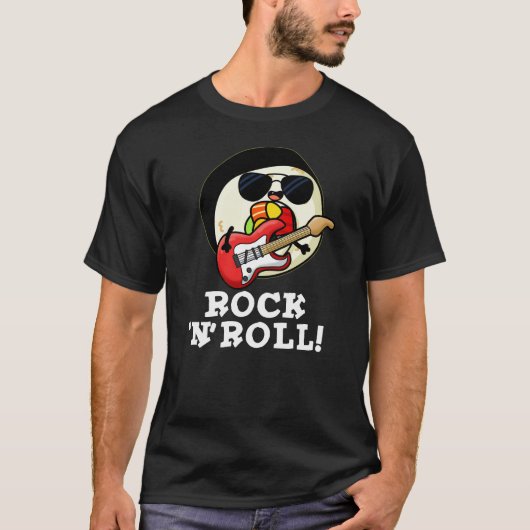 Rock n Roll Funny Sushi Roll Pun Dark BG T-shirt (Voorkant)