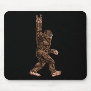Rock on Bigfoot sasquatch loves Rock and Roll Sung Muismat