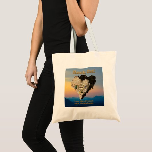 ROCK ON! Liefde Hike beschermt onze publieke grond Tote Bag (Voorkant (product))