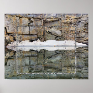 Rock Wall Reflections Pond Uw foto toevoegen Poster
