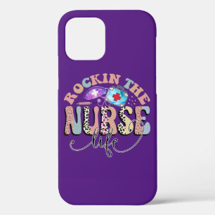 Rockin The Nurse Life, verpleegsters en verpleegku iPhone 12 Hoesje