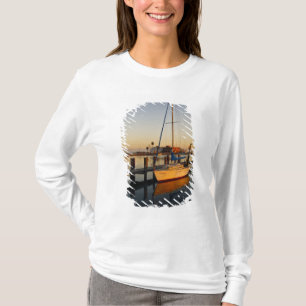 Rockport, Texas haven bij zonsondergang T-shirt