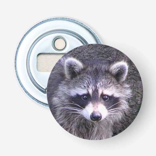Rocky de Raccoon Button Flesopener (Voorkant)