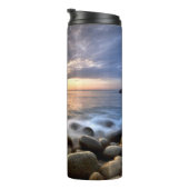 Rocky Waters Thermosbeker (Geroteerd rechts)