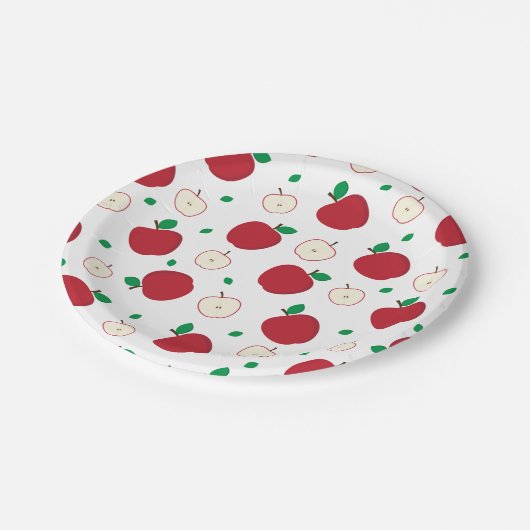 Rode appels en gesneden appels papieren bordje (Gekanteld)