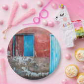 Rode, blauwe en grijze wand, deur en raam papieren bordje (Feest)