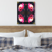 Rode bloem in zonlicht Close-up Abstract Canvas Afdruk (Insitu (Slaapkamer))