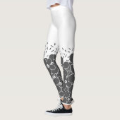 Rode bloemen op witte leggings (Links)