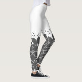 Rode bloemen op witte leggings (Rechts)