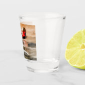 Rode doorzitters op de zand shot glas (Rechts)