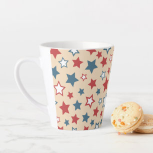 Rode en Blauwe Sterren, 4 juli, Beige Achtergrond Latte Mok