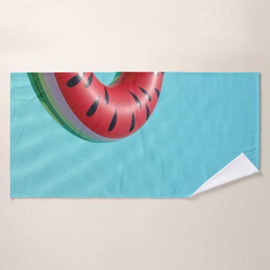 Rode en groene reddingsboei op zwembad badhanddoek (Badhanddoek)