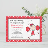 Rode en witte Cheerleader Cheer Birthday Uitnodigi Kaart (Staand voorkant)