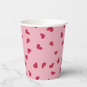Rode gedoelde harten op roze papieren bekers (Links)