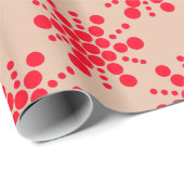 Rode gestippelde ster op taupe cadeaupapier (Rol Hoek)