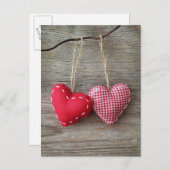 Rode harten op Houten Tabel 2 Briefkaart (Voorkant / Achterkant)