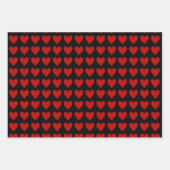 Rode harten op zwart inpakpapier vel (Voorkant 3)
