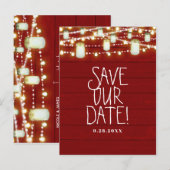 Rode Hout & Slingerende Lichtjes Rustieke Save The Aankondigingskaart (Voorkant / Achterkant)