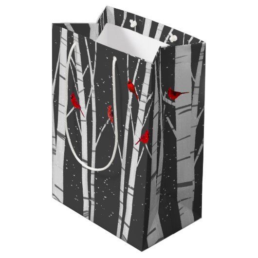 Rode kardinalen in de vogelboom medium cadeauzakje (Achterkant Gekanteld)
