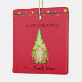 Rode kerstgnomen keramisch ornament (Links)