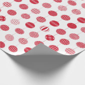 Rode Kerstmis Bal Patroon Wrapping Papier (Hoek)