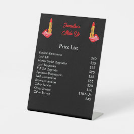 Rode lippenstift op de tong zwart met aangepaste n reclamebord met voetstuk