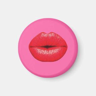 Rode lipstick grote pop lippen op girale roze magneet