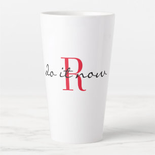 Rode Monogram Initiaal Stijlvolle 'doe het nu' Gro Latte Mok