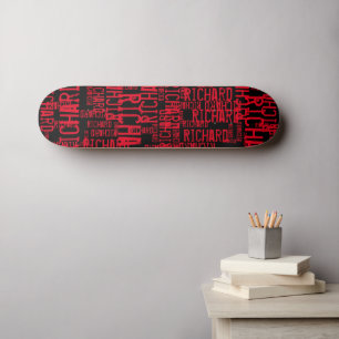 Rode Naam herhaald over zwart Skateboard
