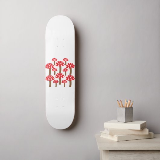 Rode paddenstoel Kutbodempatroon Skateboard (Muurkunst)