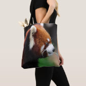 Rode panda draagtas (Dichtbij)