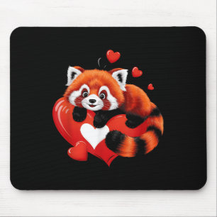 Rode Panda liggend op hart Valentijnsdag Love Wild Muismat