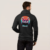 Rode Panda met een zonnebril met het woord Relax Hoodie (Achterkant volledig)