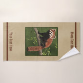 Rode Panda op oud papier Badhanddoek (Badhanddoek)
