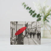 Rode paraplu zwart-wit fotografie briefkaart (Staand voorkant)