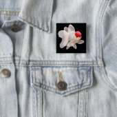 Rode Pet Oranda Goldfish Pin Vierkante Button 5,1 Cm (In situ)