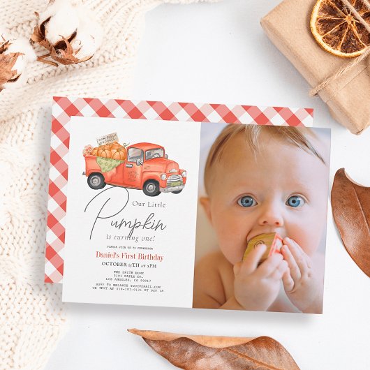 Rode pompoen vrachtwagen gingham foto 1e verjaarda kaart