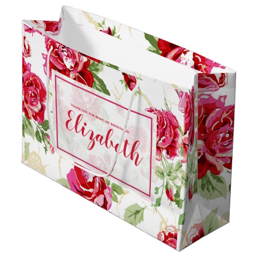 Rode roos en een witte klassieke afdruklaptas met  groot cadeauzakje (Voorkant Gekanteld)