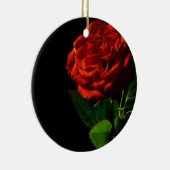 Rode Roos op Zwarte Bloemen Keramisch Ornament (Rechts)