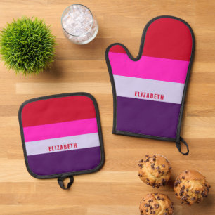 Rode, roze en Paarse streepjespatroon gepersonalis Ovenwant & Pannenlap Set