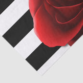 Rode roze en zwarte witte strepen tissuepapier (Detail)