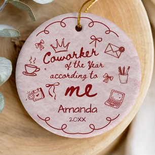 Rode roze krabbel hand getekende grappige collega keramisch ornament