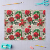Rode rozen op ontkoppeling van krantenpapier tissuepapier (Craft)