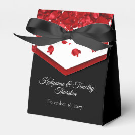 Rode Rozenblaadjes Trouwdag Bedankdoosjes