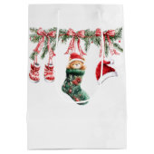 Rode Santa Baby Beer Kerstmiskleding Bokeh Medium Cadeauzakje (Achterkant)