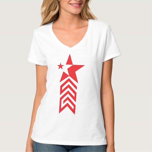 Rode ster met Chevron-pijlen T-shirt (Voorkant)