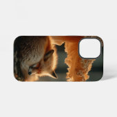 Rode vos slaapt onder gigantische paddenstoel iPhone hoesje (Achterkant horizontaal)