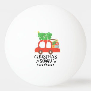 Rode vrachtwagen met Kerstboom voor Pingpongspeler Pingpongballen