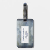 Rode vuurtoren met een achtergrond van Stormy Bagagelabel (Achterkant verticaal)