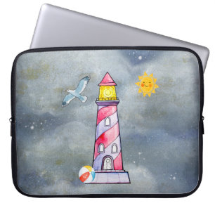 Rode vuurtoren met een achtergrond van Stormy Laptop Sleeve